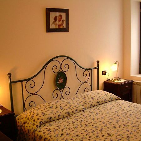 Residenza Antica Corte Villa Picta Buglio in Monte Εξωτερικό φωτογραφία